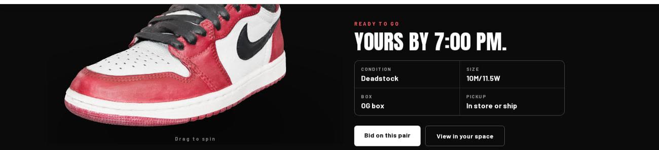 A 3D sneaker on the site, rotated large on a dark background beside its condition, size and box details, with a button to view it in your space.